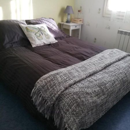 Chambre Privee Calme,Campagne,Etape,Deplacement Pro,Abri Moto Velo,Parking Vaux-sur-Vienne Luaran gambar