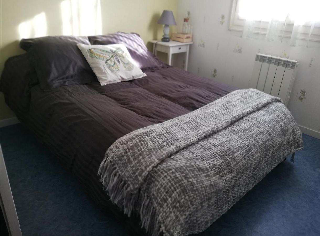 Chambre Privee Calme,Campagne,Etape,Deplacement Pro,Abri Moto Velo,Parking Vaux-sur-Vienne Luaran gambar