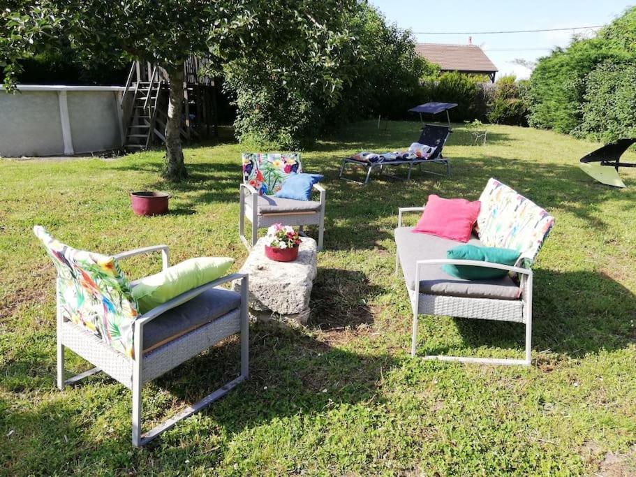 Chambre Privee Calme,Campagne,Etape,Deplacement Pro,Abri Moto Velo,Parking Vaux-sur-Vienne Luaran gambar