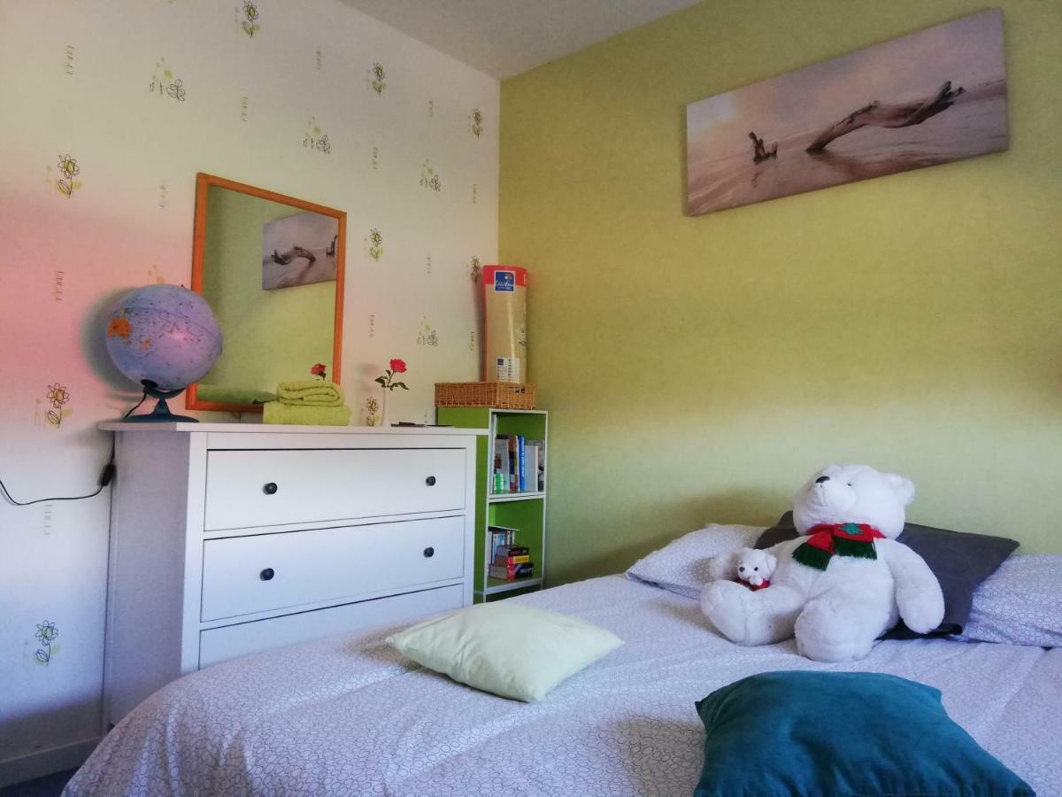 Chambre Privee Calme,Campagne,Etape,Deplacement Pro,Abri Moto Velo,Parking Vaux-sur-Vienne Luaran gambar